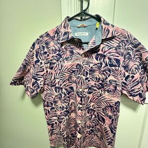 Tommy Bahama Pink and Blue Casual Button Down Shirt